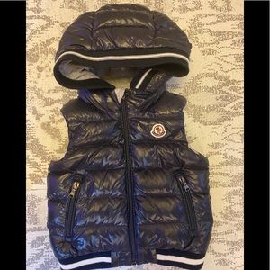 MONCLER WINTER COAT VEST WITH HOOD